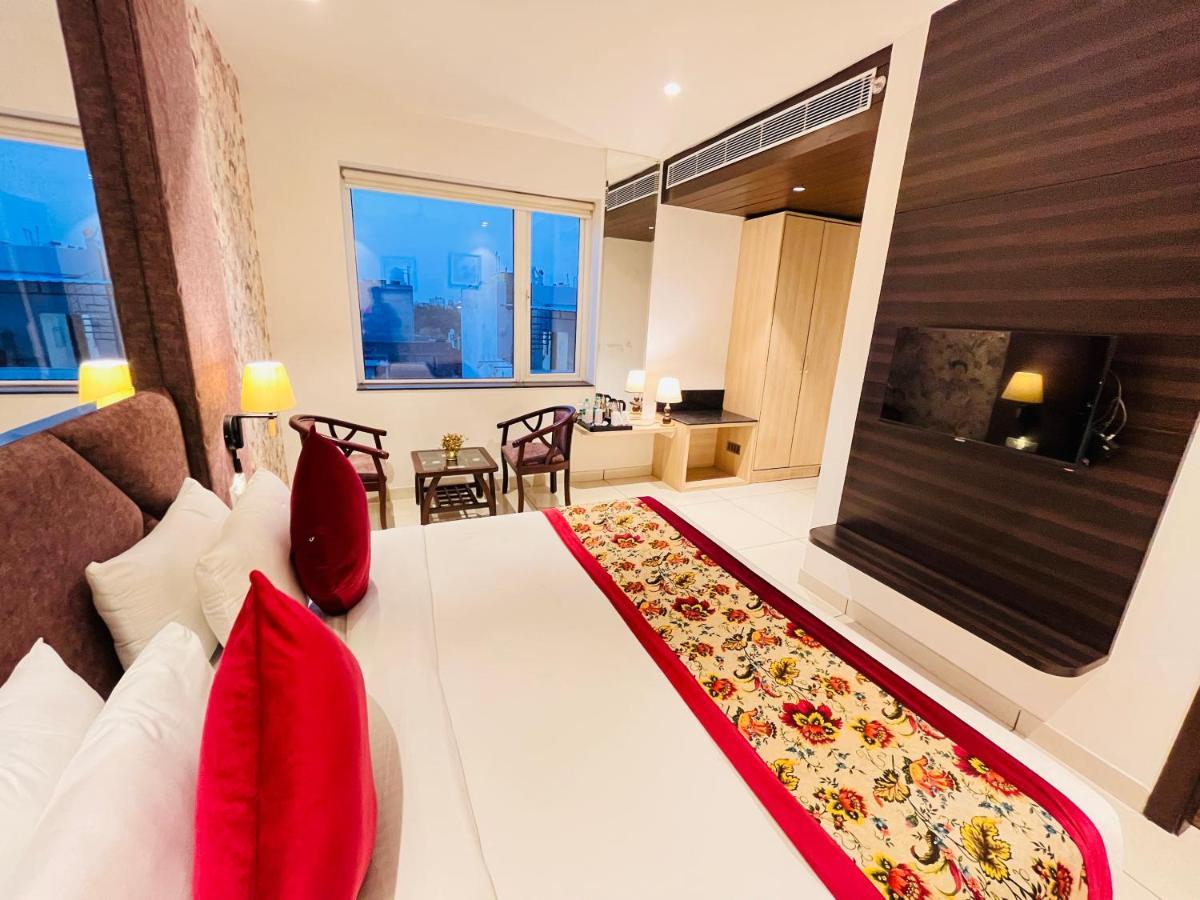 Hotel The Savode - Just 2 Mins From Golden Temple Амритсар Екстериор снимка