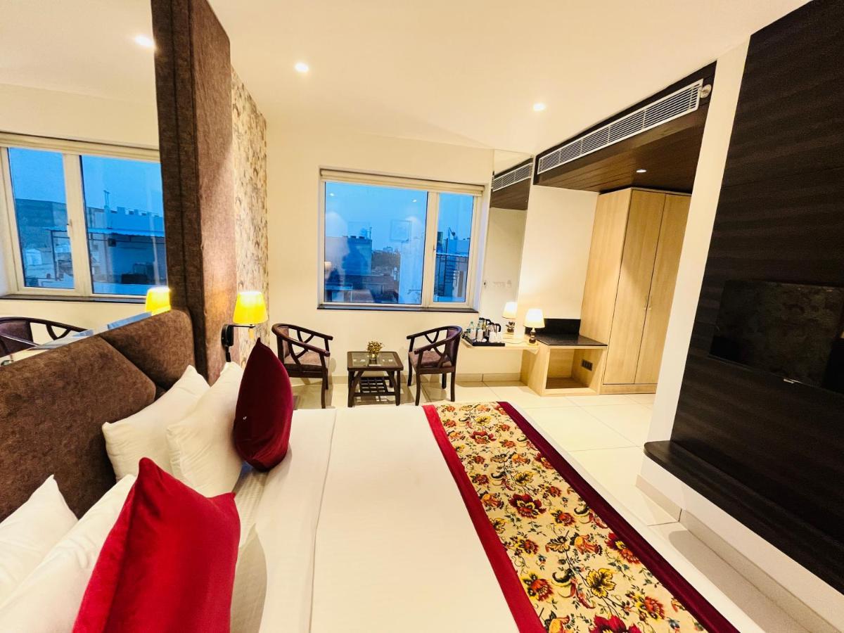 Hotel The Savode - Just 2 Mins From Golden Temple Амритсар Екстериор снимка
