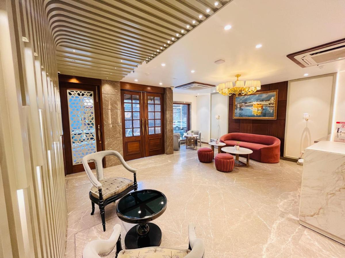 Hotel The Savode - Just 2 Mins From Golden Temple Амритсар Екстериор снимка