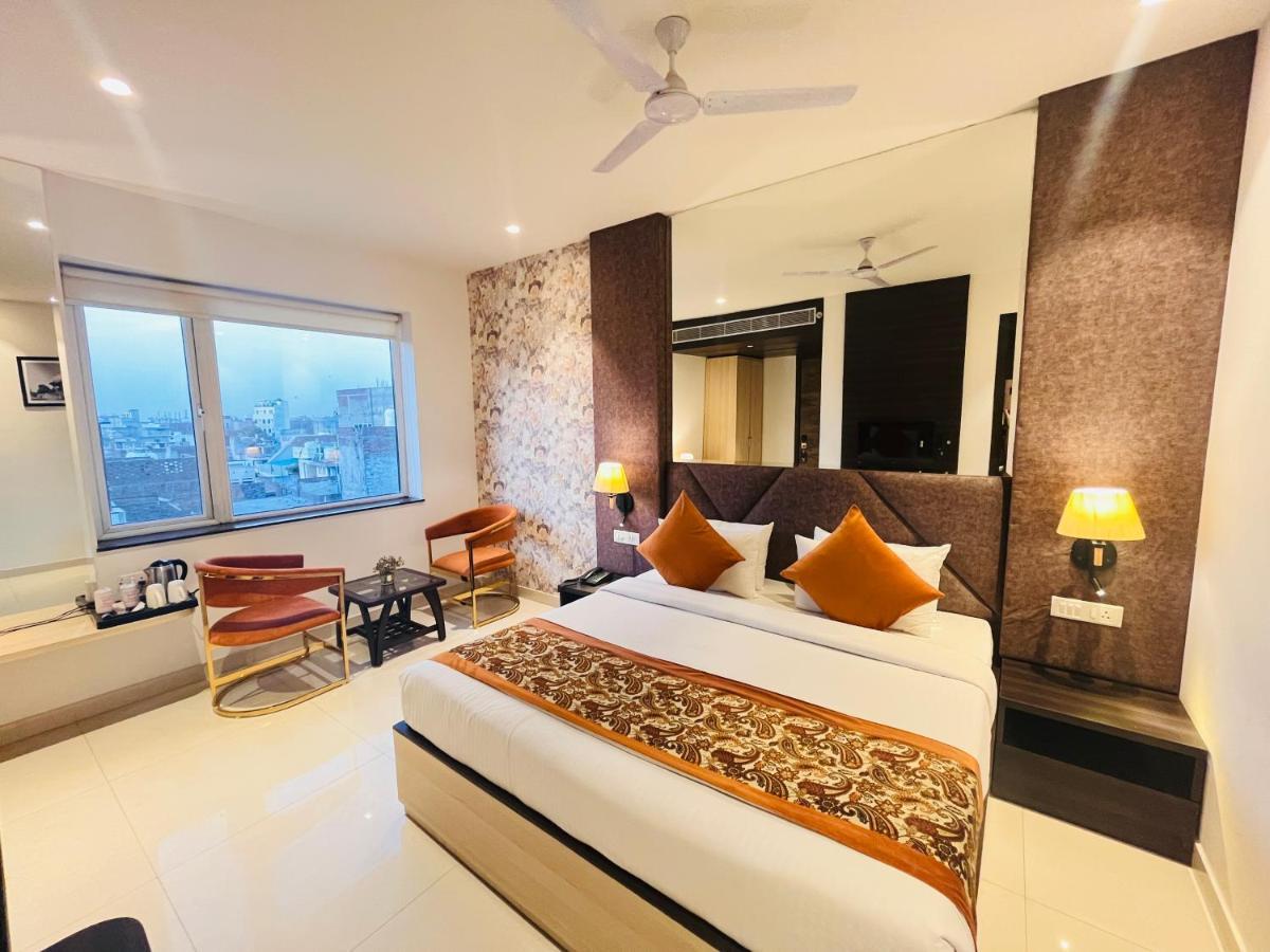 Hotel The Savode - Just 2 Mins From Golden Temple Амритсар Екстериор снимка